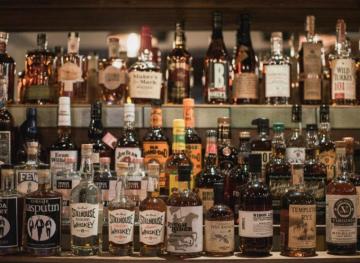 The Moonlight Mile Features Whiskey Mania In Greenpoint