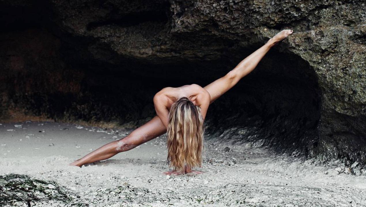 Hot women yoga nude - New porno