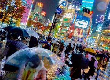 13 Photos Of Tokyo At Night That Will Light Up Your World