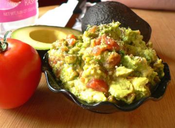 Guacamole Can Prevent You From Getting Too Drunk Too Fast
