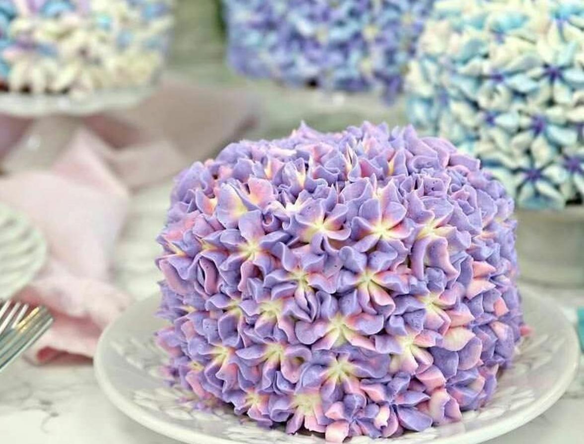 Best Hydrangea Cakes That Will Blow You Away
