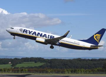 Ryanair Cancels 18,000 Flights, Leaving 400,000 Passengers Seriously Confused