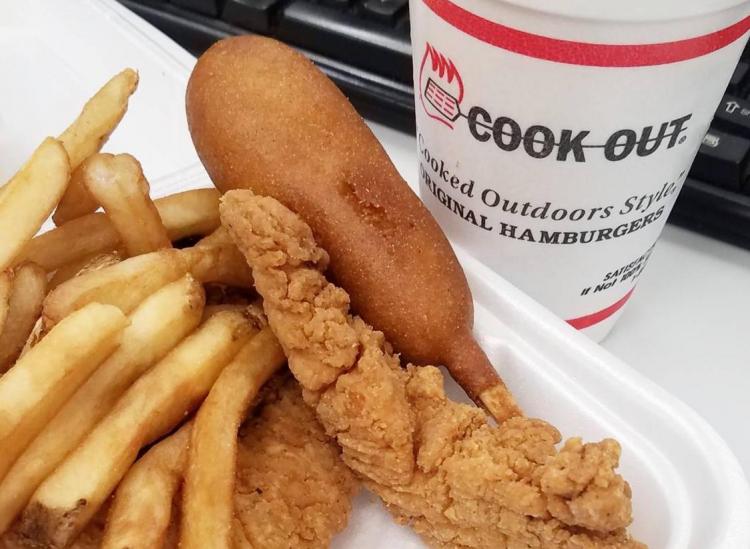 Best Cook Out Trays Every Southerner Needs To Try