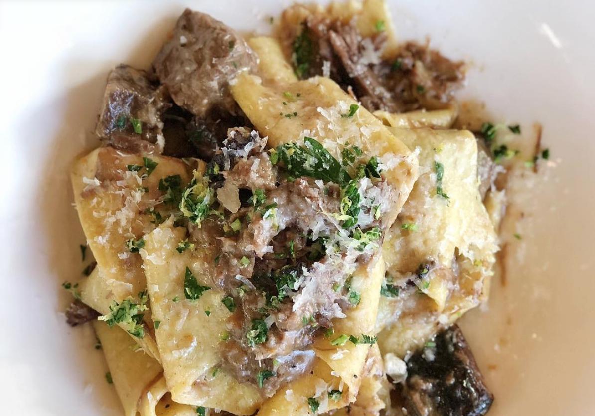 How To Cook With Fresh Horseradish To Add A Fresh Spicy Flavor