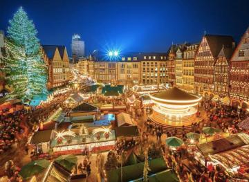 Sip Mulled Wine At These Destination-Worthy European Christmas Markets
