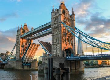 You Can Fly Roundtrip From The U.S. To London For $320