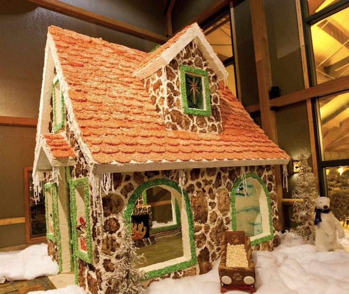Great Wolf Lodge Gingerbread House Dinner Is Available