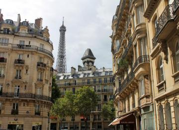 Here’s How To Do Paris On $75 A Day