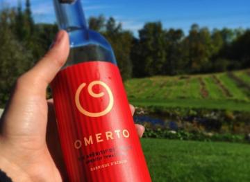 Tomato Wine Is Thriving In Canada And It’s Time We Get On Board