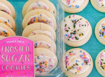 Your Favorite Frosted Sugar Cookies Are At Trader Joe’s And They’re Tempting AF