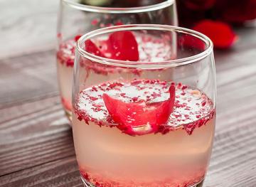 3 Cocktail Recipes That Will Sweeten Your Valentine’s Day