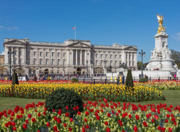 Royal Job Alert: You Can Travel, Plan Garden Parties And Work At Buckingham Palace
