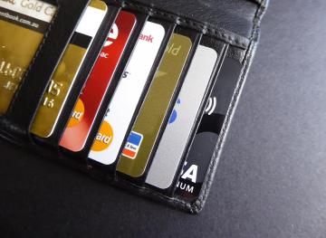 Your Ultimate Guide To The Best Credit Cards (And Their Perks)