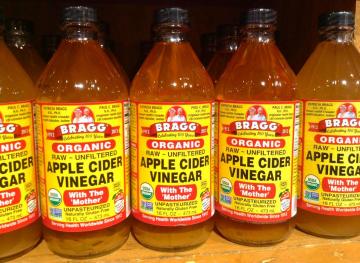 7 Reasons The Apple Cider Vinegar Diet Trend Isn’t Worth All The Hype