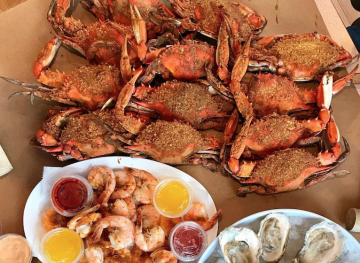 7 Go-To Spots For The Best Crab Dishes Around Baltimore