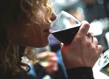 Wine Can Help Cleanse Your Brain Of Waste And Toxins, According To Science