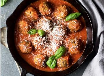 7 Vegetarian Meatball Recipes That Rival The Real Thing
