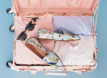 You’ll Be Thrilled To Have These 6 Non-Necessities In Your Suitcase