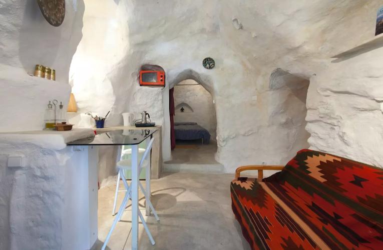 cave airbnbs