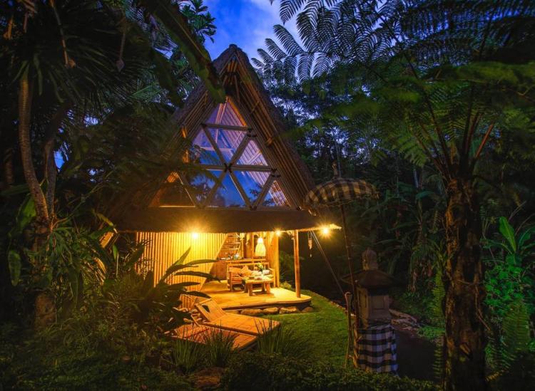 Bali volcano Airbnb