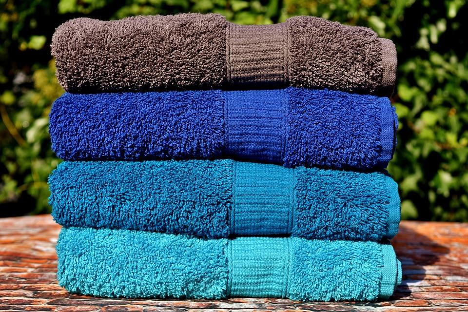 towel-talk-how-often-should-i-replace-my-towels-semaxe-towels