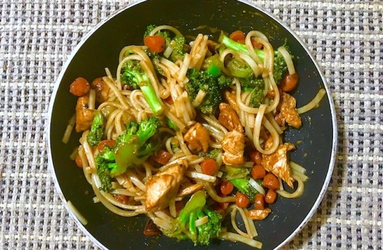 chicken and pad thai noodle stir fry recipe