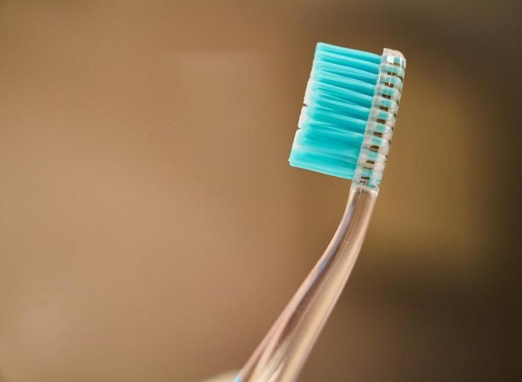 when should i replace my toothbrush