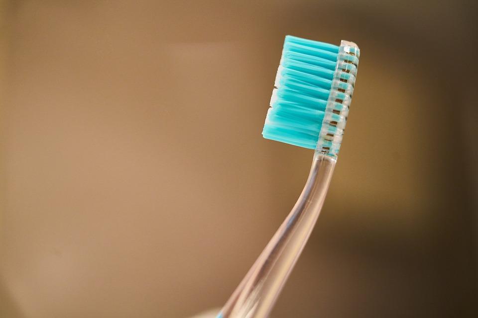 When Should I Replace My Toothbrush? Here Are The Signs