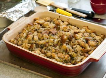 Here’s The Only Stuffing Recipe You Need For Thanksgiving