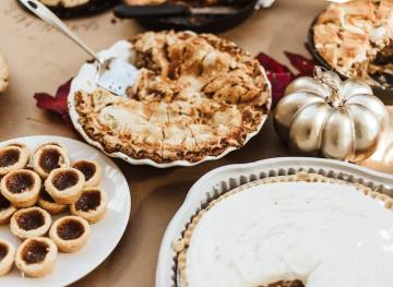 7 Amazing Thanksgiving Desserts That Aren’t Apple Or Pumpkin