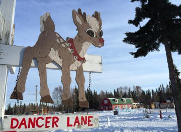 5 Christmas-Themed Towns Around The Country That Bring The Good Ol’ Holly Jolly Fun