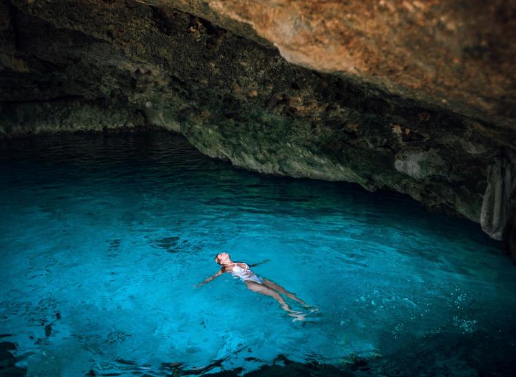 what is a cenote